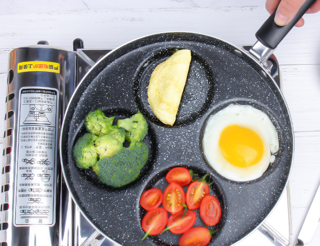 4-Cup Egg Frying Pan